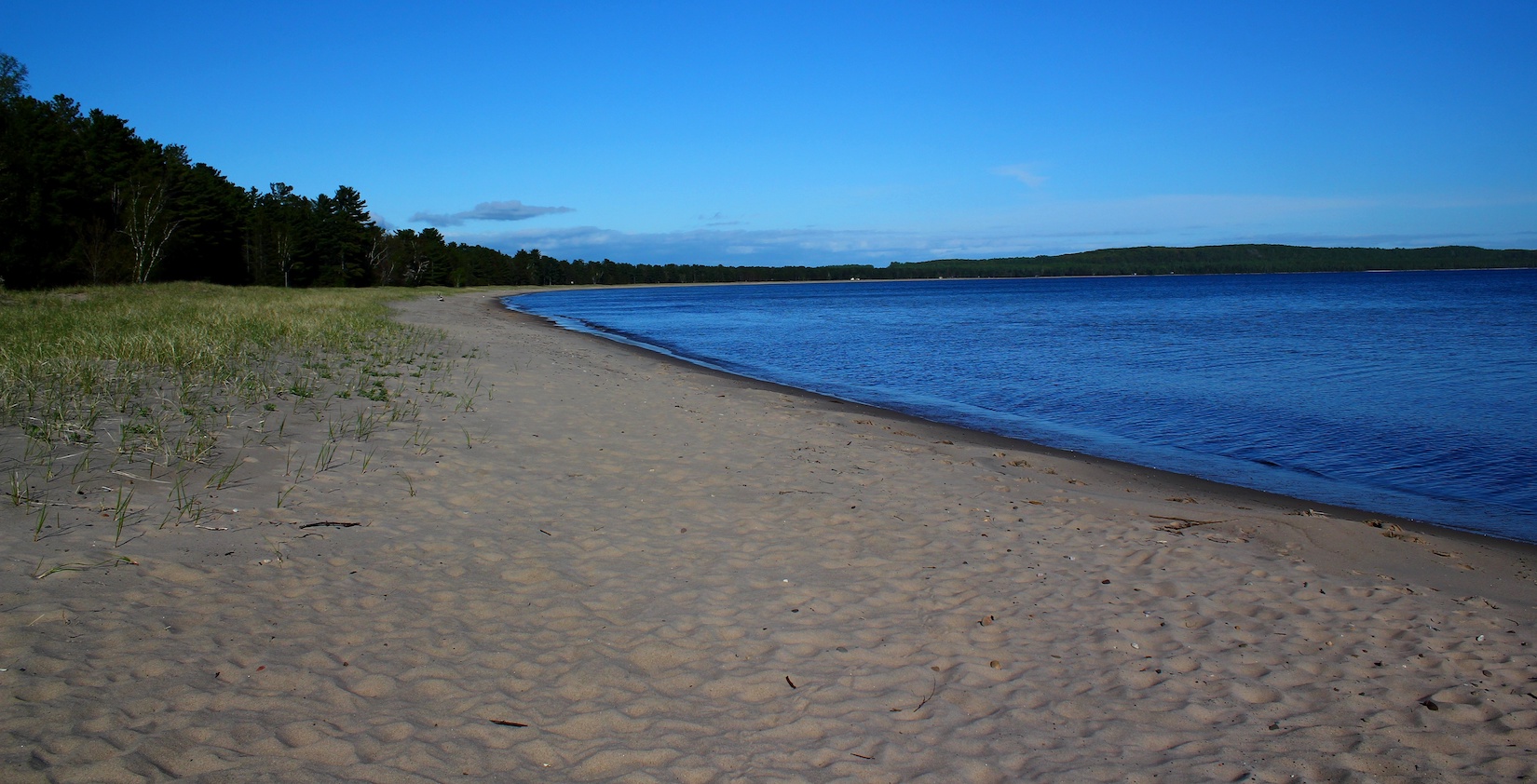 Beach of Pancake Bay Provincial Park